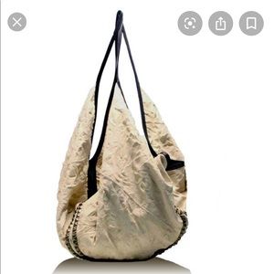 Tylie Malibu Nomad Hobo Bag in Cream